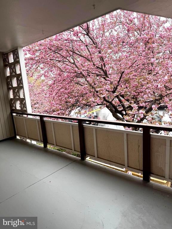 Building Photo - 7553 Spring Lake Dr