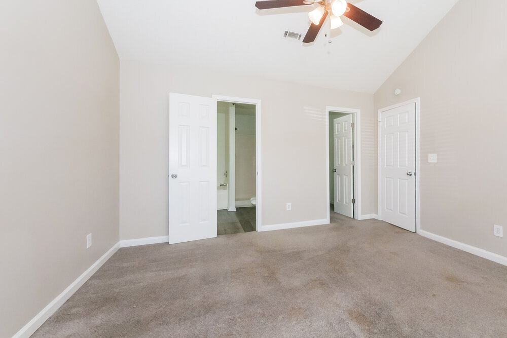 Building Photo - 11157 Weeping Willow Pl