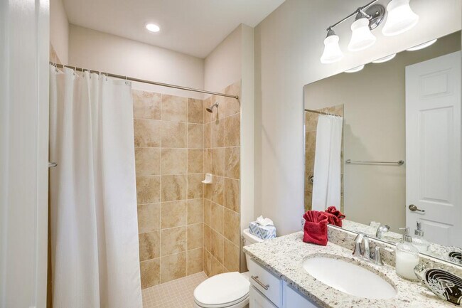 Building Photo - 15968 Leaning Pine Ln