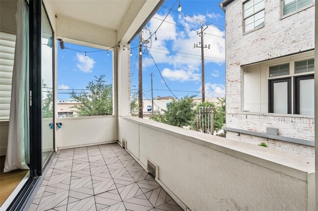 Building Photo - 4045 Leeland St