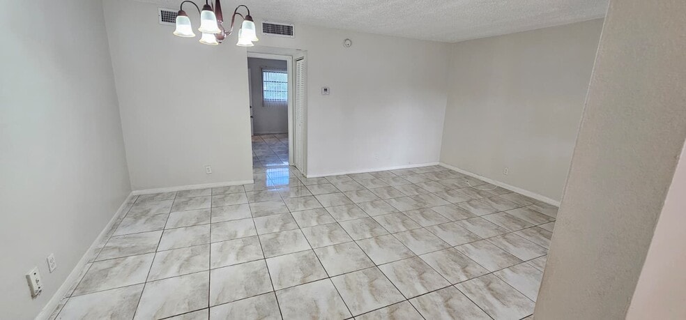 Building Photo - 2060 NW 81st Ave