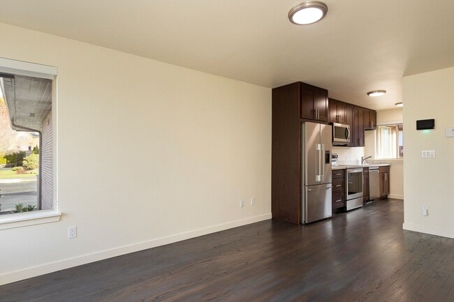 Building Photo - Spacious 2BR Home – Private Entry, In-Unit Washer & Dryer, Quartz Finishes & Pet Friendly Living ...