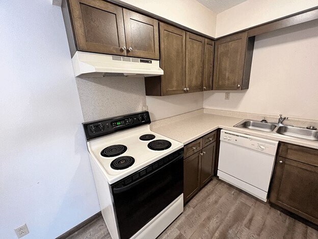 Building Photo - 901 18th St