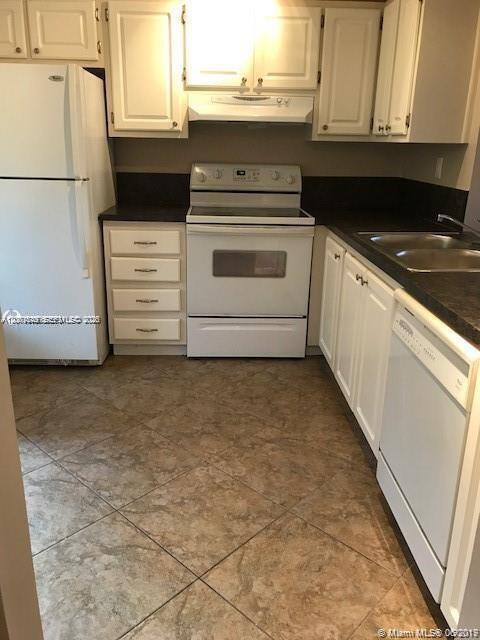 Building Photo - 406 NW 68th Ave