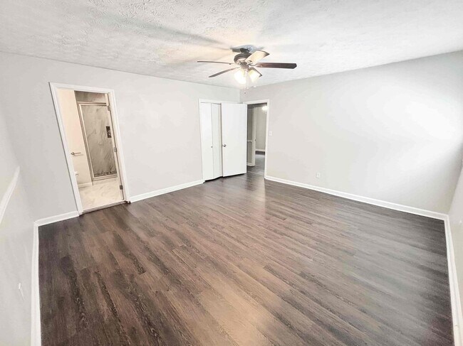 Building Photo - 1552 Blackwell Rd