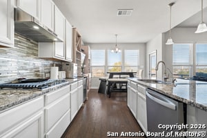 Building Photo - 13523 Lost Elk Dr