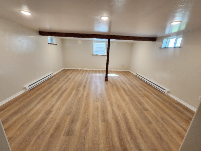 Building Photo - 1227 Hauser Blvd