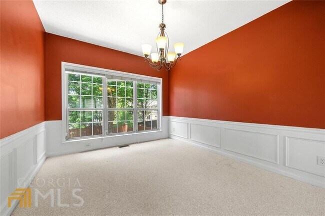 Building Photo - 3492 Chastain Glen Ln NE