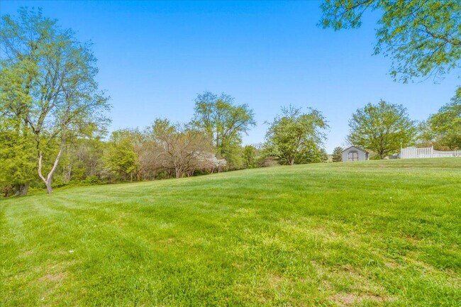 Building Photo - 7375 Freestate Dr