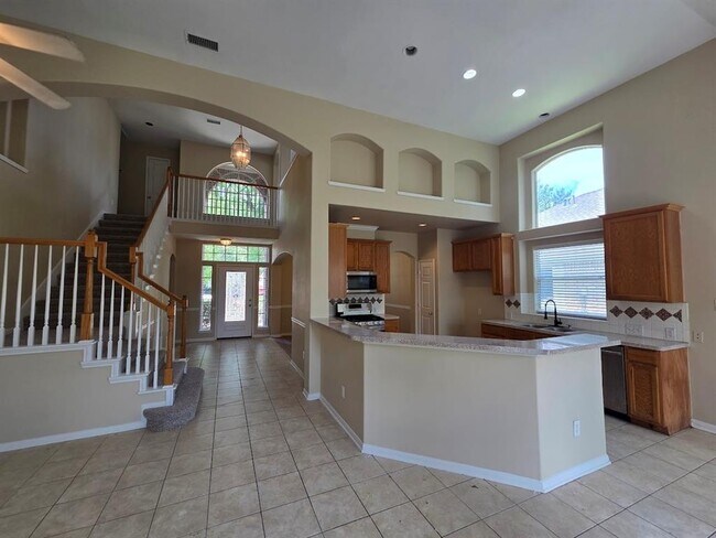 Building Photo - 21018 Florette Ln