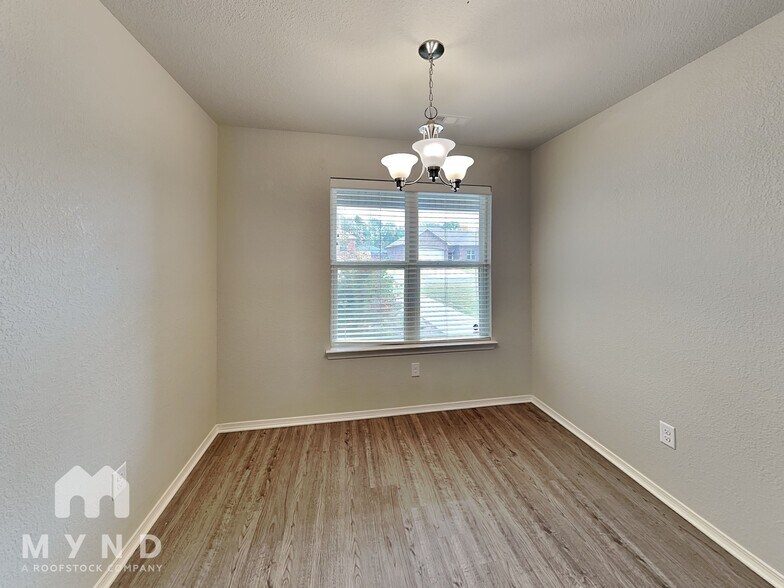 Building Photo - 90 Cedar Creek Cove