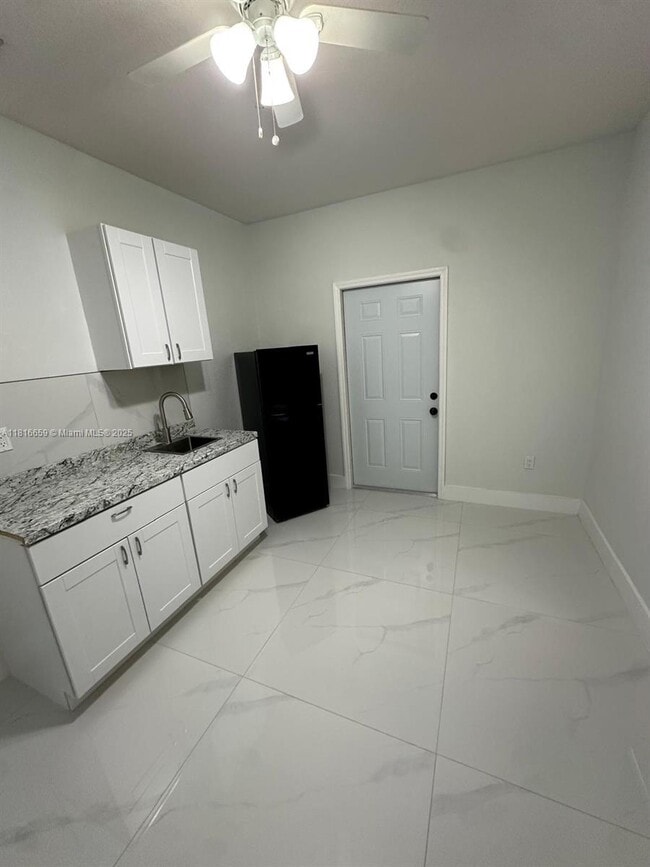 Building Photo - 13201 SW 274th Terrace