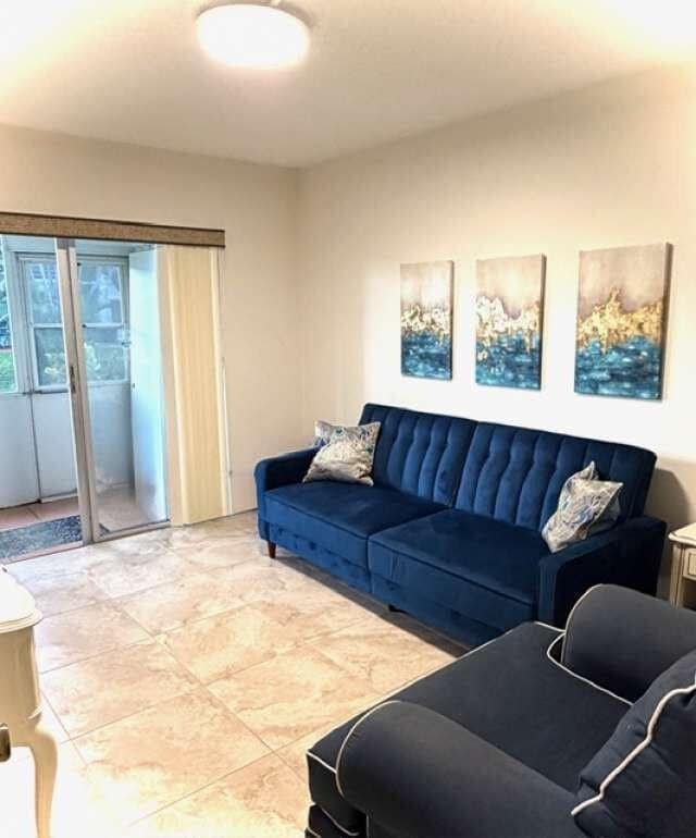 Building Photo - 433 Durham O