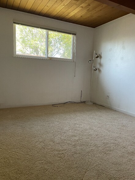 Building Photo - 1637 Graham Way