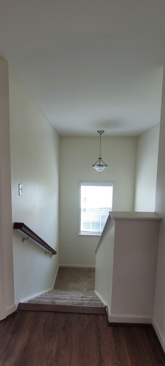 Building Photo - 342 Mcwharton Way