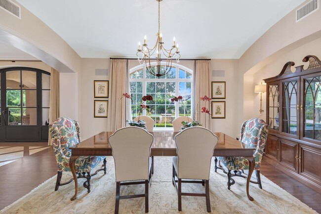 Building Photo - 6248 E Montecito Ave