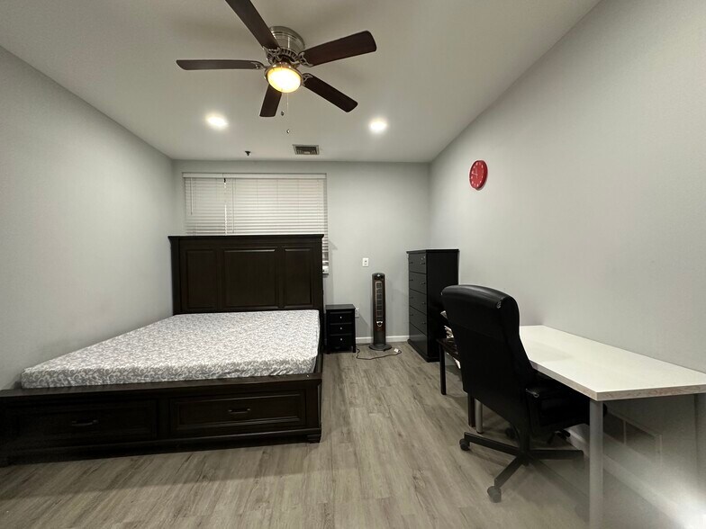 Building Photo - 75 Liberty Ave