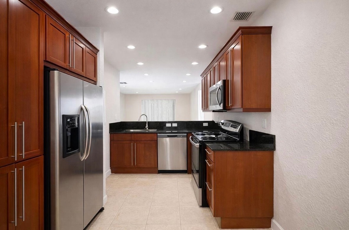 Building Photo - 5122 NW 30th Ln