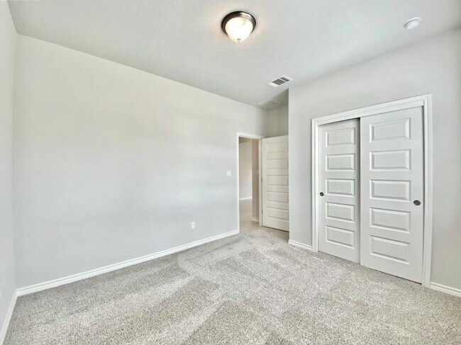 Building Photo - 2148 Pecan Island Dr