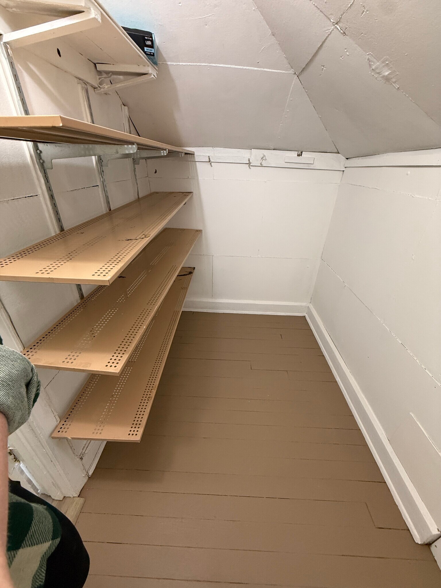 HUGE Extra storage closet upstairs - 3068 Bellerive Dr