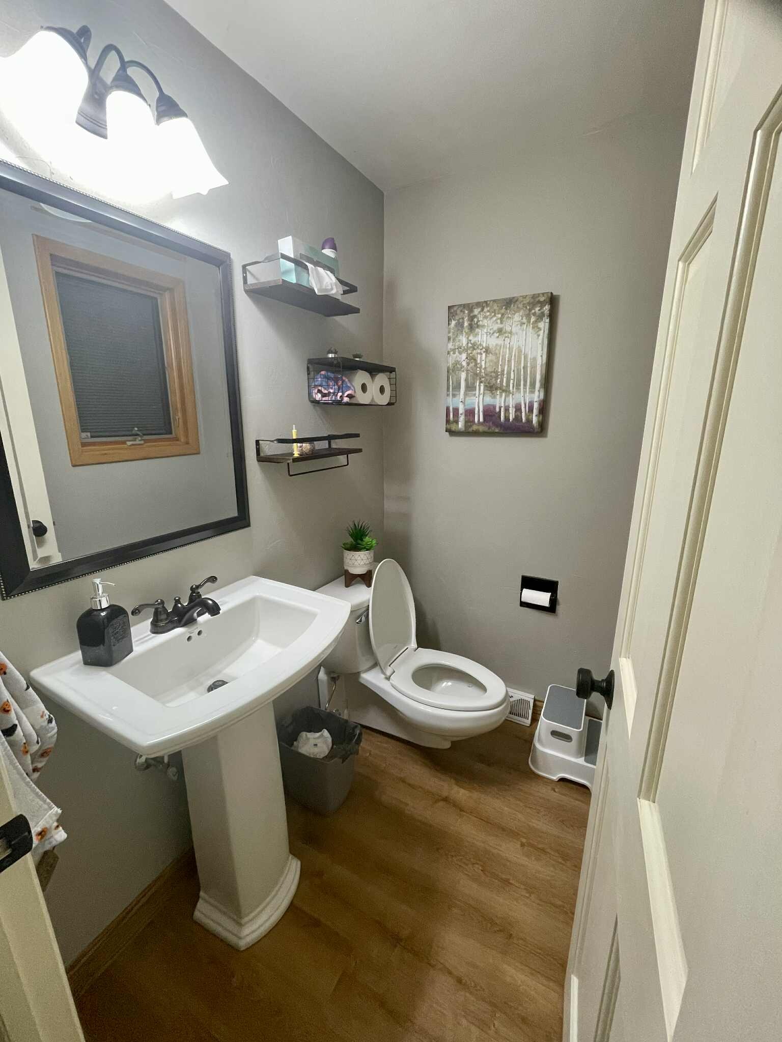 Building Photo - 1447 Stead Dr