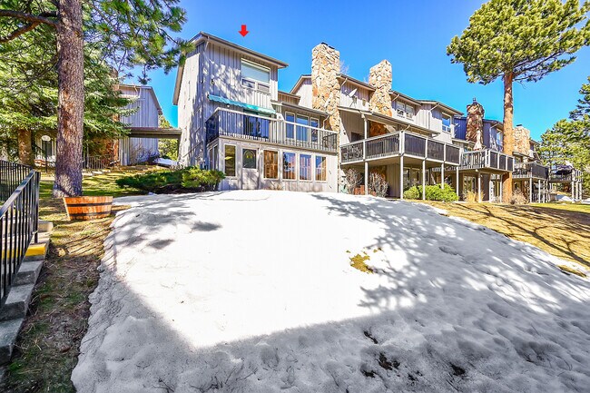 Building Photo - 2356 S Hiwan Dr