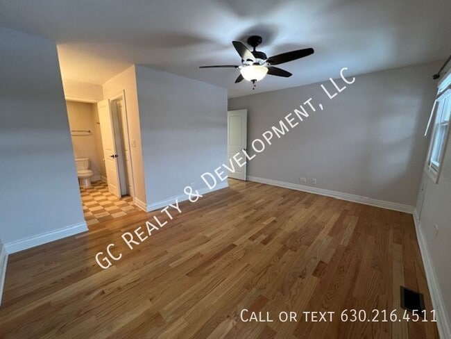 Building Photo - 925 Indian Boundary Dr