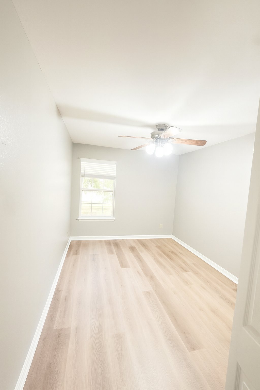 Building Photo - 2182 Timberwood Cir S