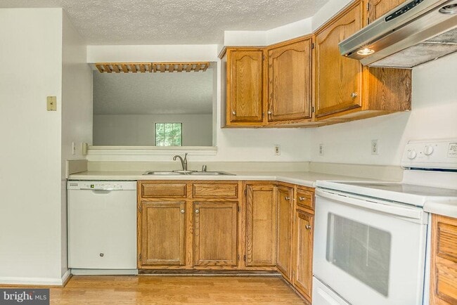 Building Photo - 13900 Winding Ridge Ln