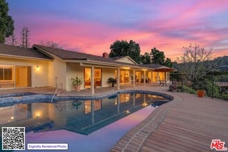 Building Photo - 3713 Dellvale Pl