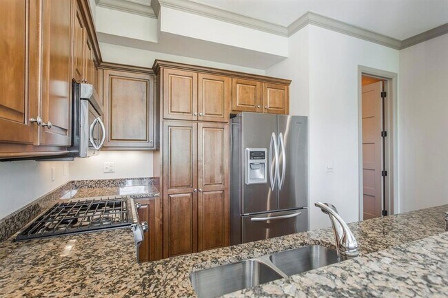 Building Photo - 226 Russell M.Perry Ave