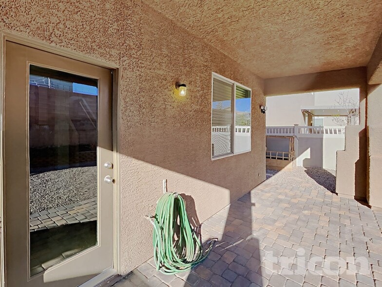 Building Photo - 125 Cascade Meadow Ct