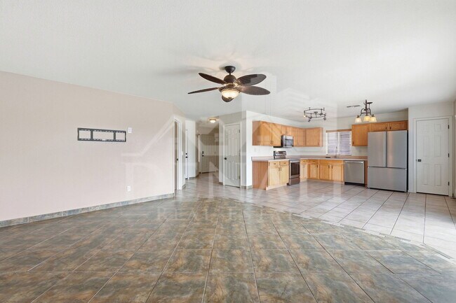 Building Photo - 11319 W Madisen Ellise Dr