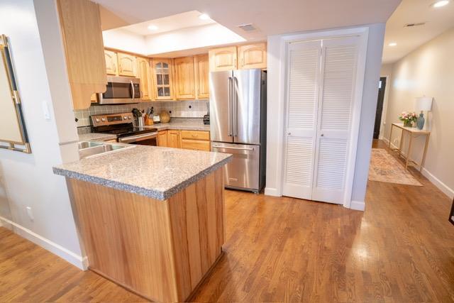 Building Photo - 3601 Lawton Ave