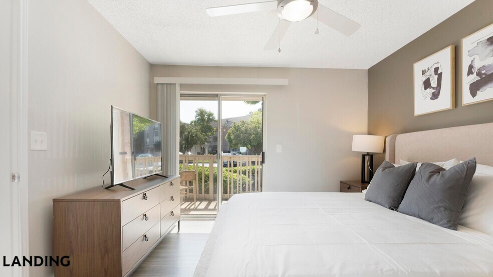 Building Photo - 10360 Swift Stream Pl