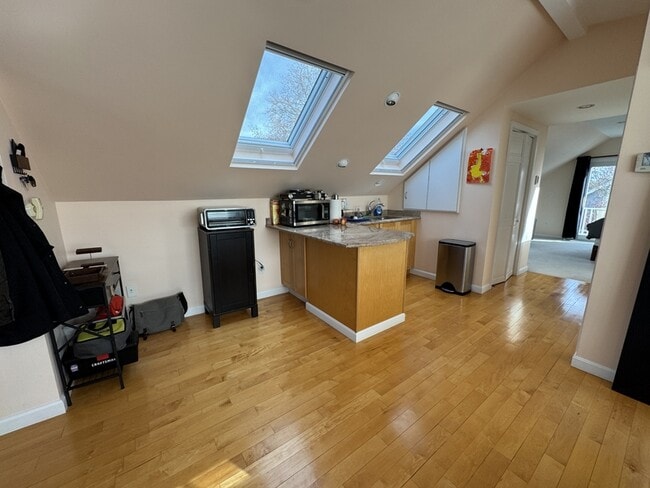 Building Photo - 17 Skahan Rd