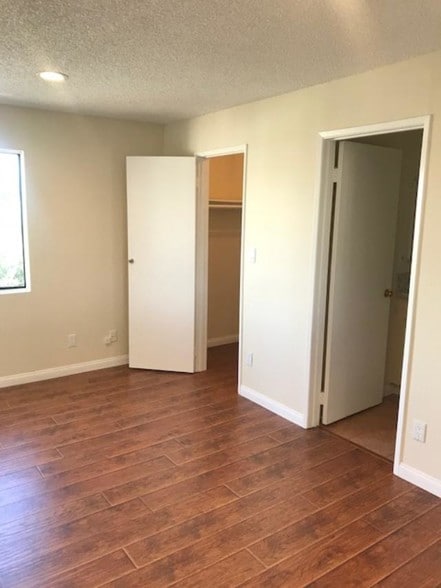 Building Photo - 18530 Hatteras St