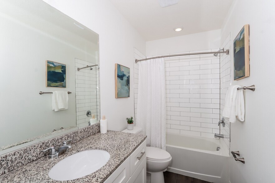 Building Photo - 11843 Stoneport Pl