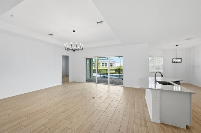 Building Photo - 5543 Lightning Whelk Ln
