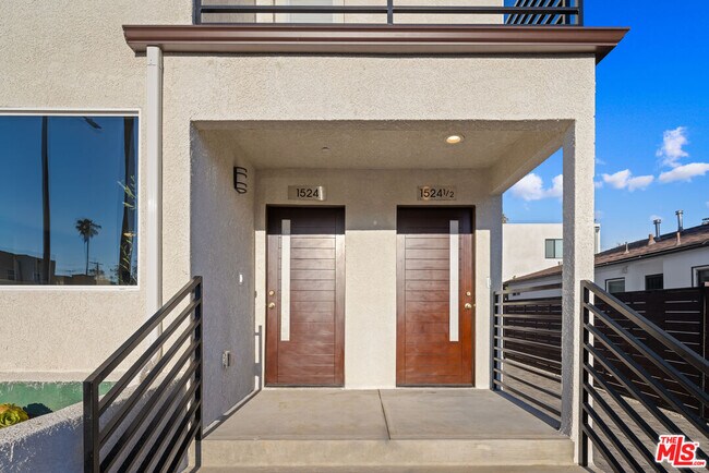 Building Photo - 1522 Cochran Ave