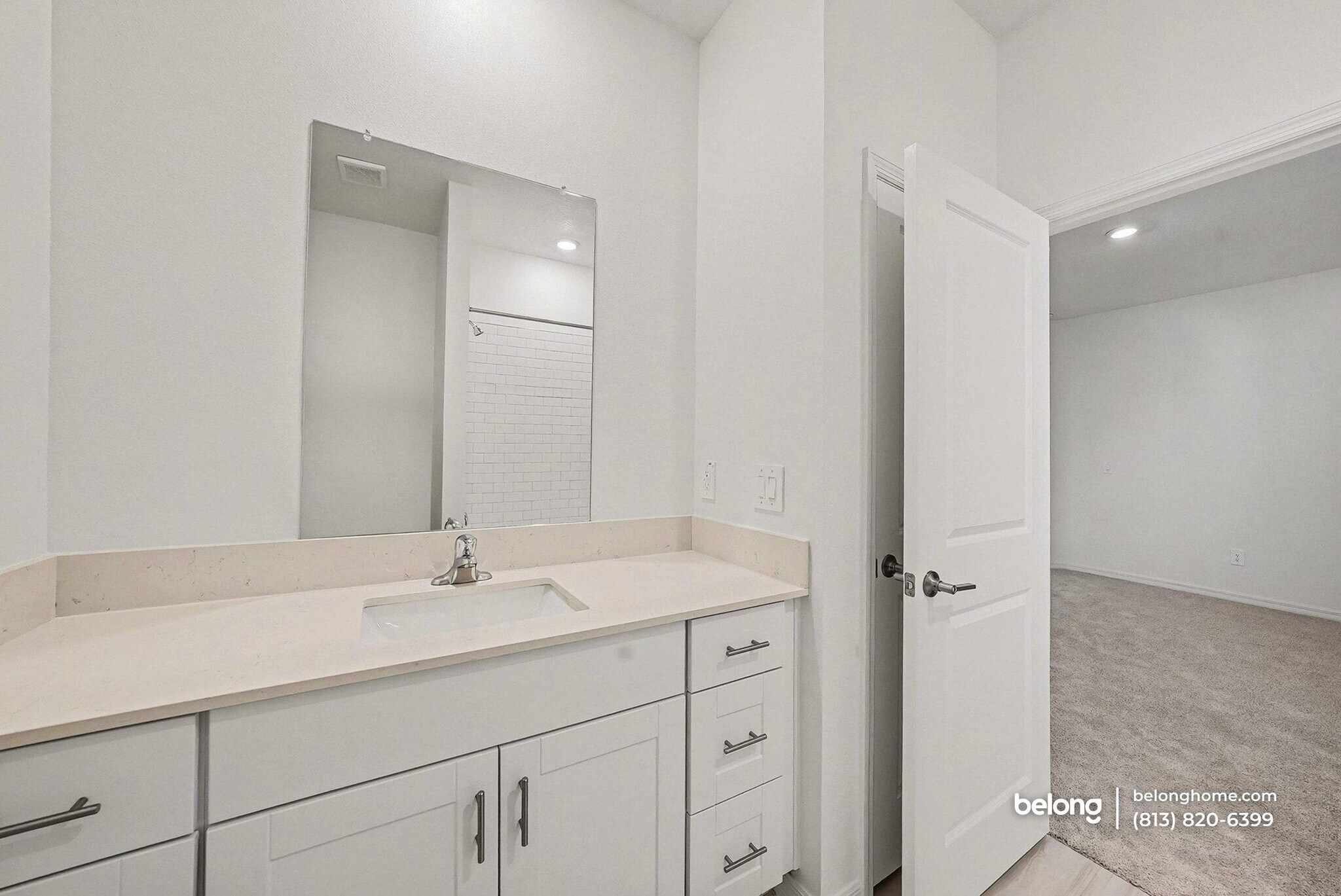 Building Photo - 18228 Pleasantview Blvd