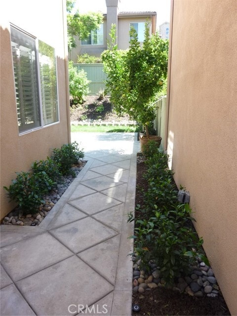 Building Photo - 141 Trofello Ln