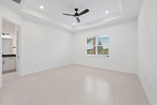 Building Photo - 10720 Northbrook Cir