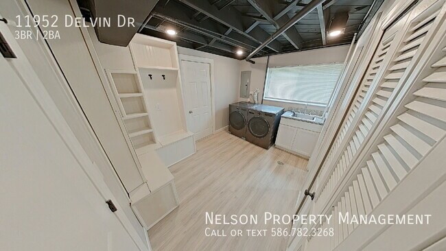 Building Photo - 11952 Delvin Dr