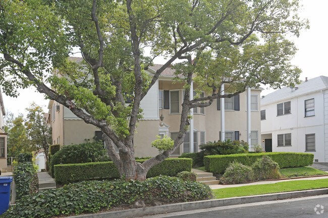 Building Photo - 618 Midvale