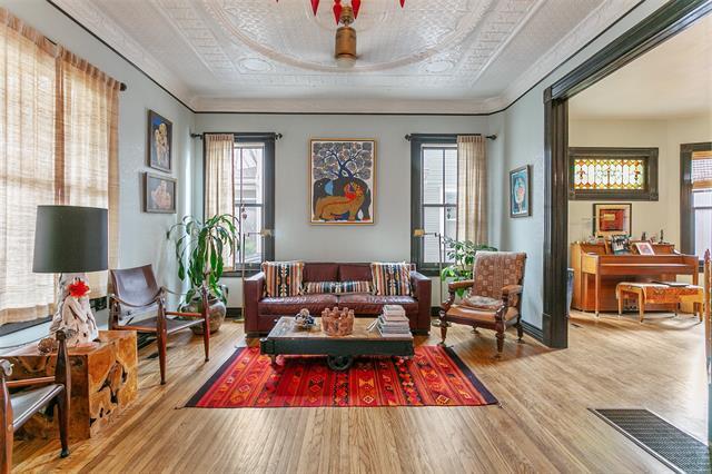 Building Photo - 327 S Edgefield Ave