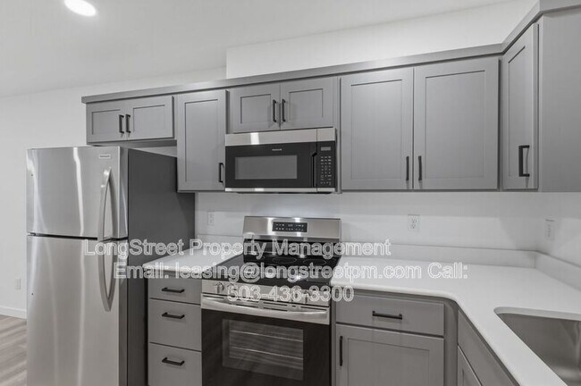 Building Photo - 822 S 19th St
