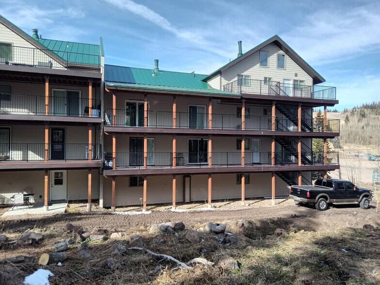 Building Photo - 651 S Snowflake Ln