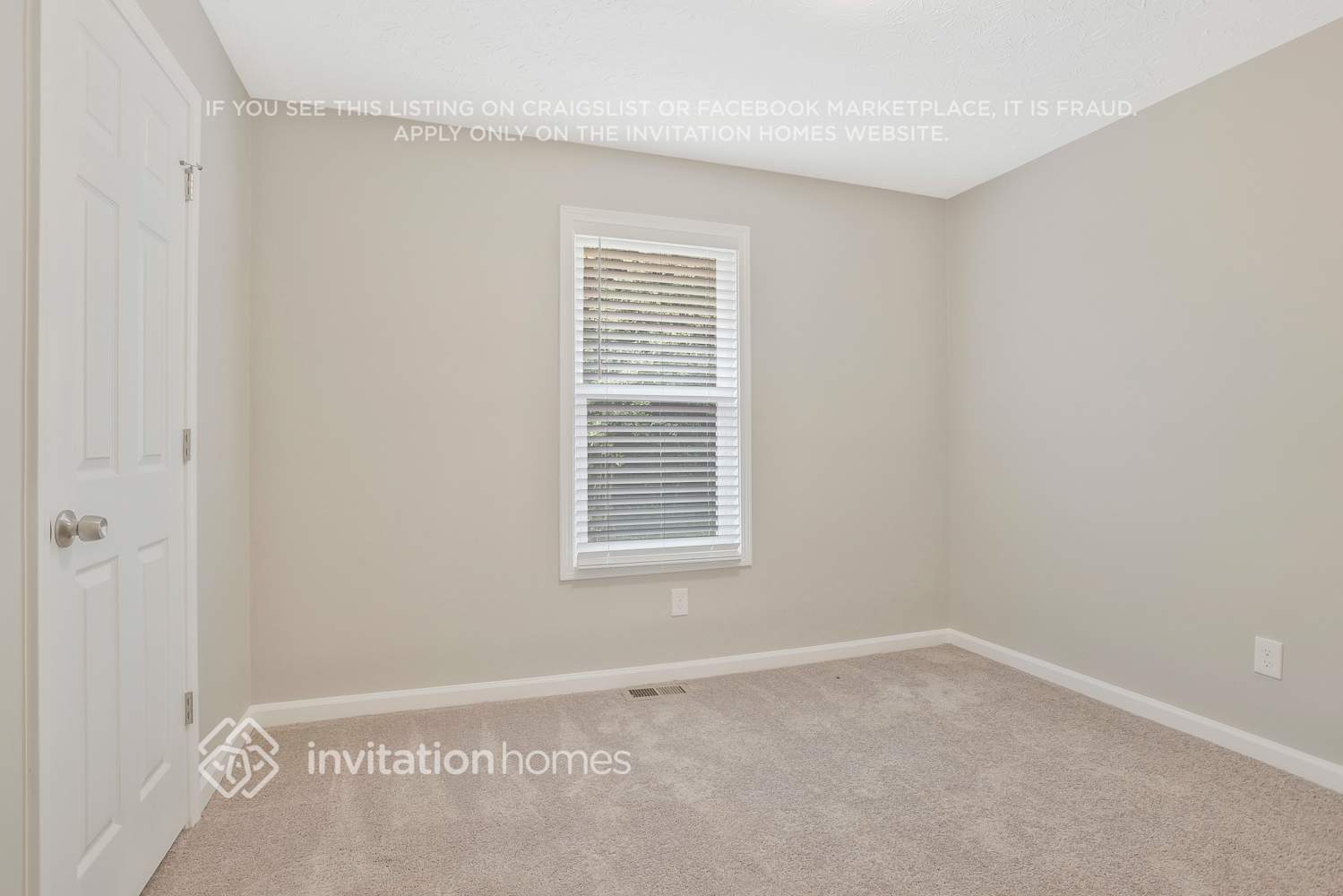Building Photo - 121 Limestone Ln