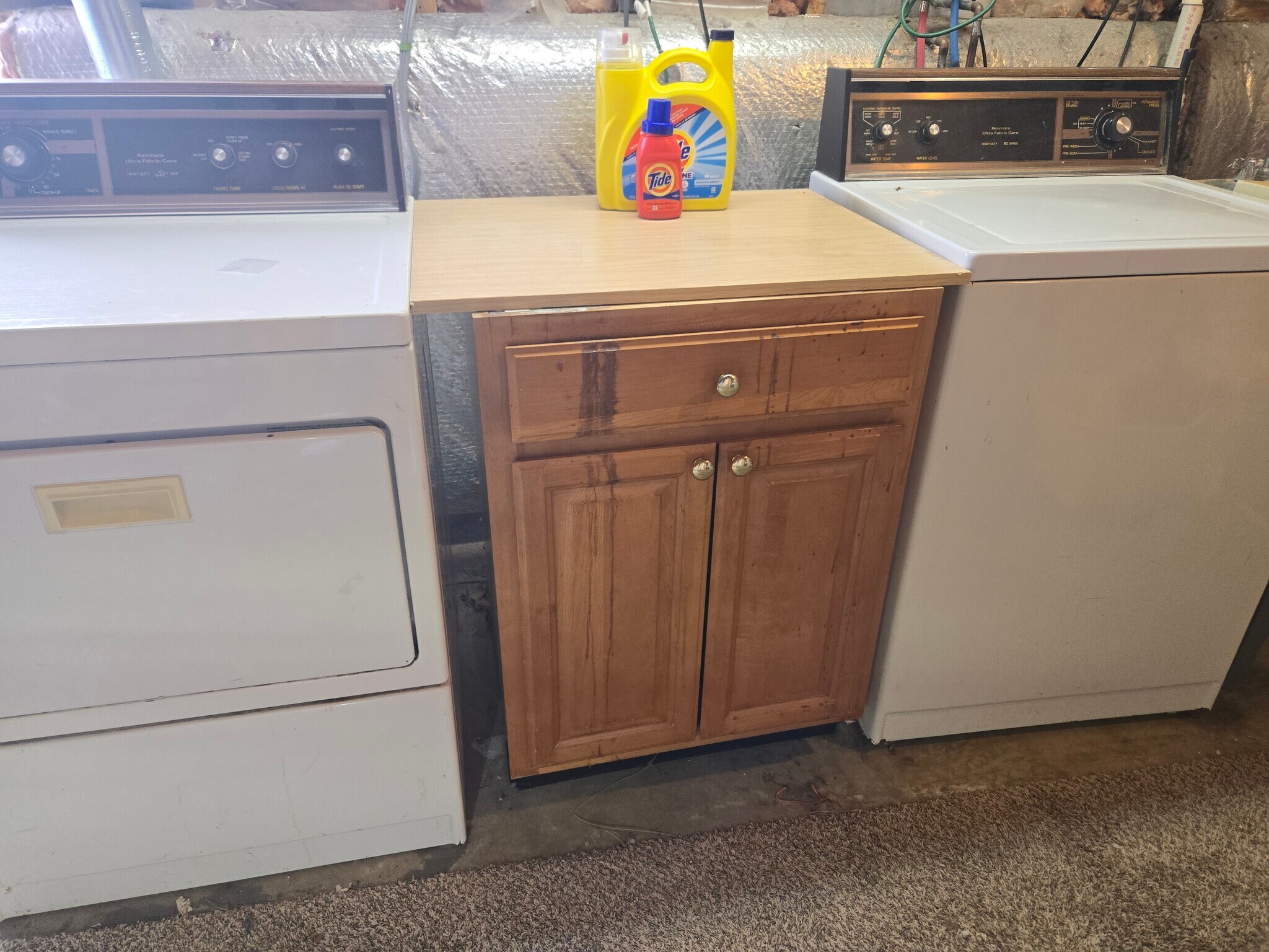 Building Photo - 554 Logan St